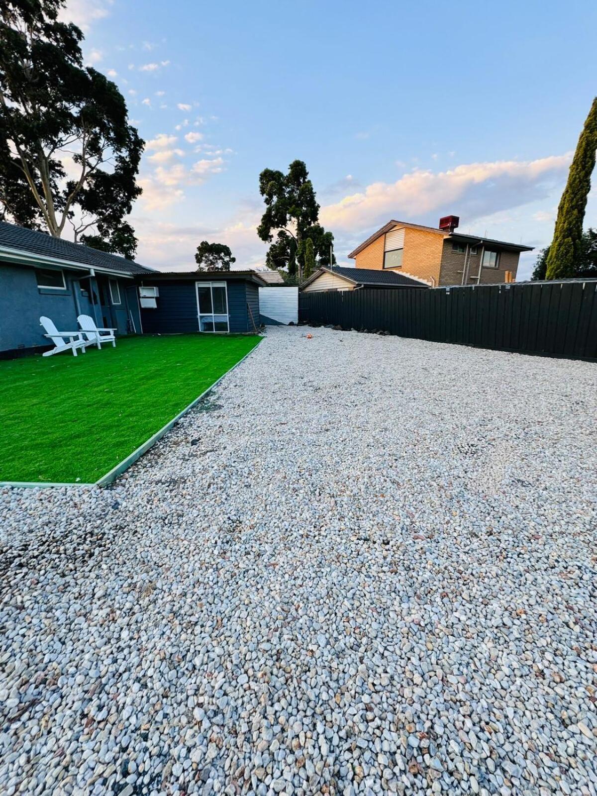 Modern Escape With Open Yard * Melton South