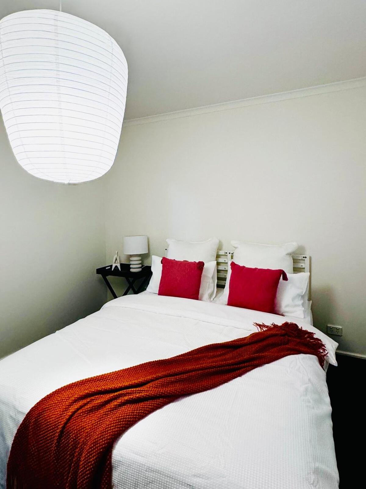 Modern Escape With Open Yard * Melton South