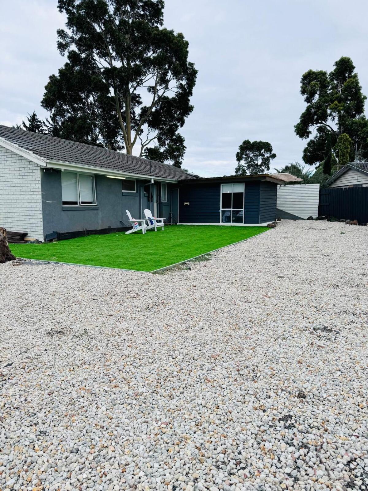 Modern Escape With Open Yard *